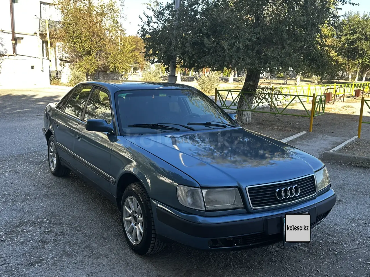 Audi 100, 1993