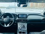 Hyundai Santa Fe 2023 годаүшін16 450 000 тг. в Астана – фото 5