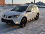 Toyota RAV4 2014 годаүшін7 100 000 тг. в Актобе