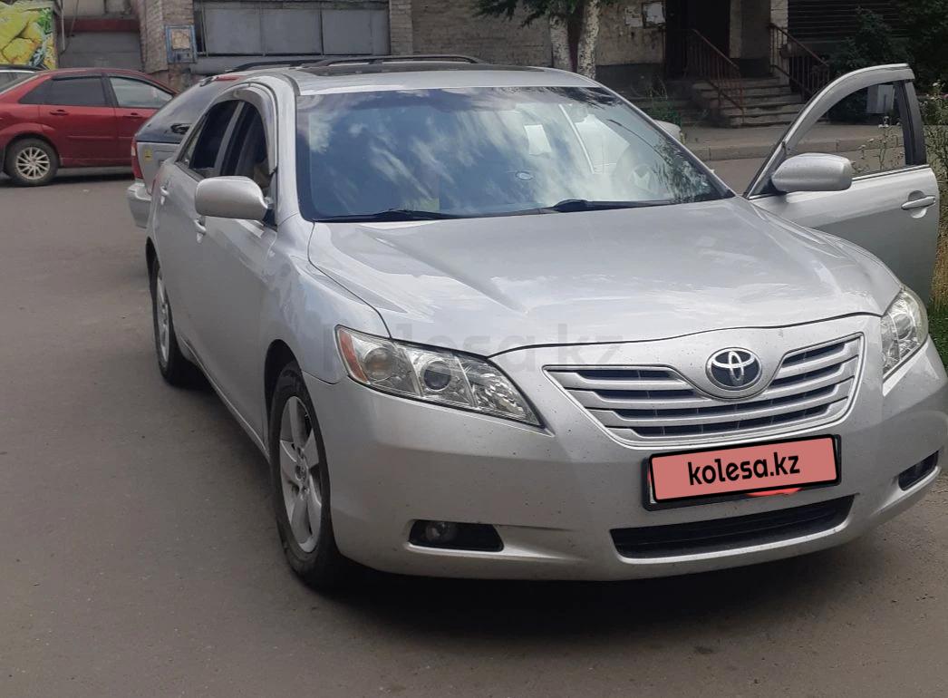 Toyota Camry 2007 г.