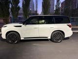 Infiniti QX80 2026 года за 74 900 000 тг. в Астана – фото 3