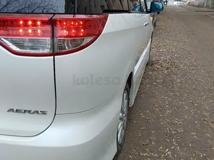 Toyota Estima 2010 года за 7 500 000 тг. в Астана – фото 2
