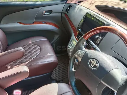 Toyota Estima 2010 года за 7 500 000 тг. в Астана – фото 6