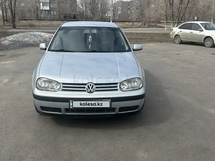 Volkswagen Golf 2002 года за 2 500 000 тг. в Караганда