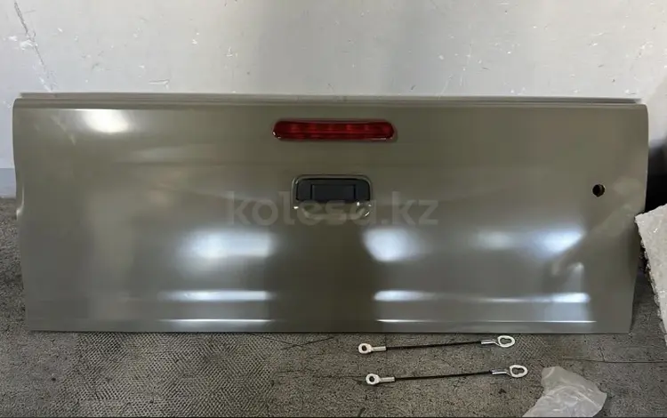 Крышка багажника Hilux за 80 000 тг. в Алматы