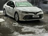 Toyota Camry 2019 года за 16 700 000 тг. в Астана – фото 4