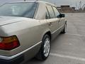 Mercedes-Benz E 260 1992 годаүшін2 200 000 тг. в Алматы