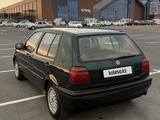 Volkswagen Golf 1996 годаүшін1 950 000 тг. в Шымкент