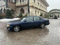 Nissan Maxima 1998 годаfor2 000 000 тг. в Алматы