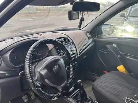 ВАЗ (Lada) Granta 2190 2018 года за 2 800 000 тг. в Актобе – фото 4