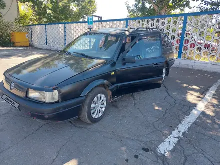 Volkswagen Passat 1990 года за 1 000 000 тг. в Караганда – фото 3