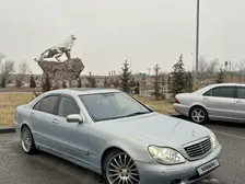 Mercedes-Benz S-Class, 1998
