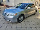 Toyota Camry 2007 года за 6 200 000 тг. в Шымкент – фото 2