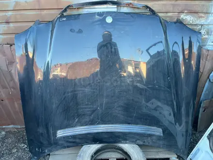 Mercedes Benz W210 капот за 1 777 тг. в Актобе