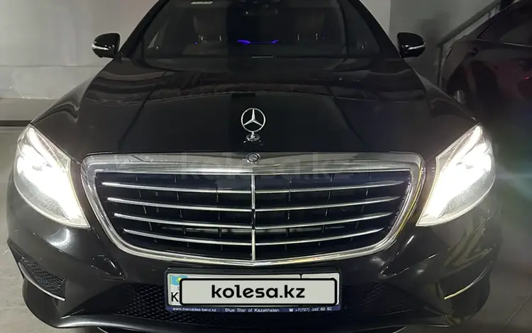 Mercedes-Benz S 500 2015 года за 25 000 000 тг. в Астана