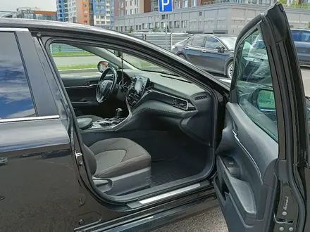 Toyota Camry 2021 года за 12 500 000 тг. в Астана – фото 7