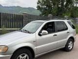 Mercedes-Benz ML 320 2000 годаүшін2 900 000 тг. в Алматы – фото 2