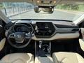 Toyota Highlander 2022 года за 25 000 000 тг. в Астана – фото 13
