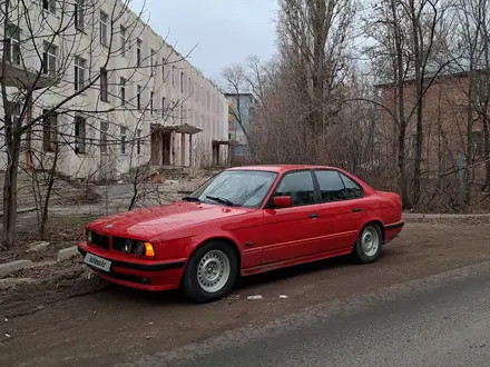 BMW 520 1993 года за 1 700 000 тг. в Уральск