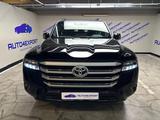 Toyota Land Cruiser 2023 года за 41 900 000 тг. в Алматы – фото 2
