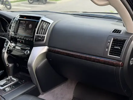Toyota Land Cruiser 2013 года за 20 000 000 тг. в Алматы – фото 26
