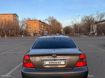 Toyota Camry 2002 года за 4 000 000 тг. в Караганда – фото 2