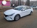 Hyundai Elantra 2022 года за 9 900 000 тг. в Уральск