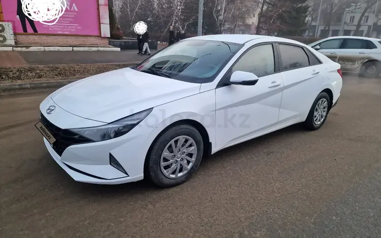 Hyundai Elantra 2022 года за 9 900 000 тг. в Уральск