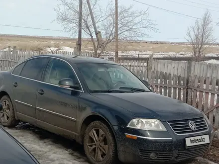 Volkswagen Passat 2003 года за 2 650 000 тг. в Булаево – фото 5