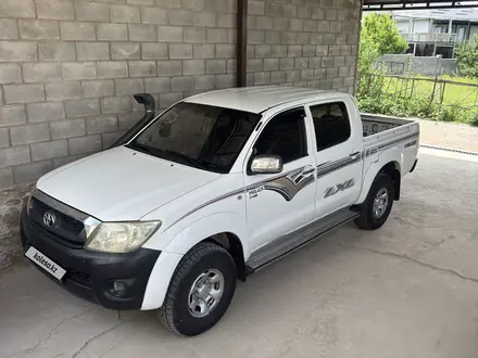 Toyota Hilux 2010 года за 5 500 000 тг. в Алматы