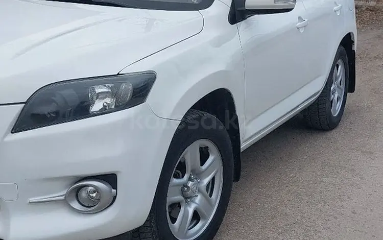 Toyota RAV4 2012 годаүшін7 700 000 тг. в Актобе