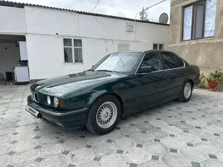 BMW 5 Series, 1990