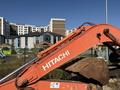Hitachi  ZX240 2008 годаүшін9 000 000 тг. в Астана