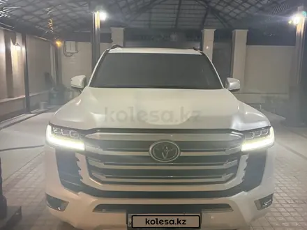 Toyota Land Cruiser 2023 года за 54 990 000 тг. в Шымкент