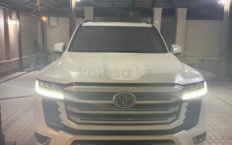 Toyota Land Cruiser 2023 года за 54 990 000 тг. в Шымкент