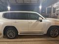 Toyota Land Cruiser 2023 года за 54 990 000 тг. в Шымкент – фото 4