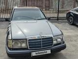 Mercedes-Benz E 260 1990 года за 890 000 тг. в Алматы