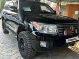 Toyota Land Cruiser 2013 года за 28 000 000 тг. в Алматы – фото 2