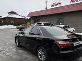 Toyota Camry 2017 года за 13 500 000 тг. в Алматы – фото 4