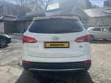 Hyundai Santa Fe 2012 года за 8 800 000 тг. в Алматы – фото 2