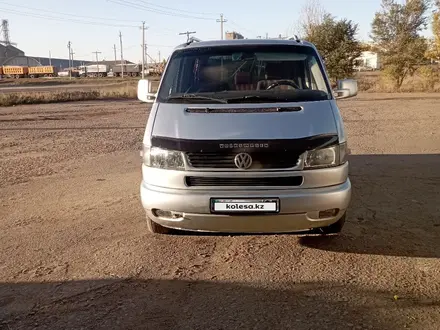 Volkswagen Caravelle 1997 года за 4 500 000 тг. в Атбасар – фото 4