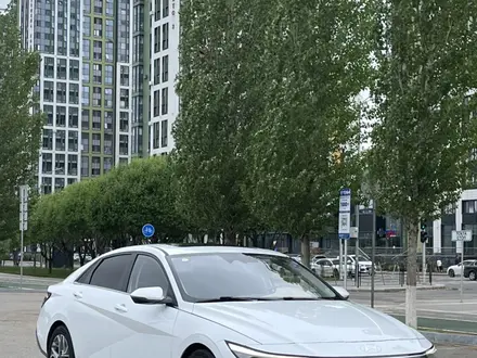 Hyundai Elantra 2024 года за 8 000 000 тг. в Астана – фото 2