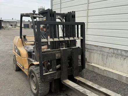 Caterpillar  DP 2011 года за 7 000 000 тг. в Алматы