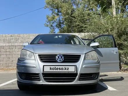 Volkswagen Polo 2008 года за 2 900 000 тг. в Алматы – фото 2