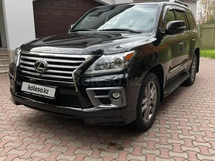 Lexus LX 570 2014 года за 31 800 000 тг. в Алматы