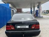 Mercedes-Benz E 230 1998 года за 3 300 000 тг. в Кызылорда – фото 4