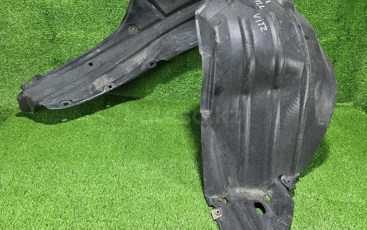 Подкрылок подкрыльник локер левый передний Тойота Ярис Витз хп90 за 15 000 тг. в Астана