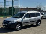 ВАЗ (Lada) Largus Cross 2015 годаүшін5 000 000 тг. в Атырау