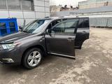 Toyota Highlander 2013 года за 13 500 000 тг. в Шымкент – фото 2