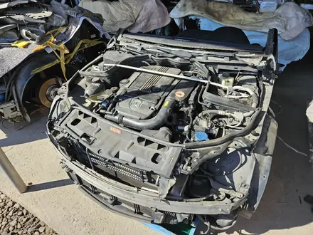Основной радиатор и вентилятор на W204 за 55 000 тг. в Шымкент